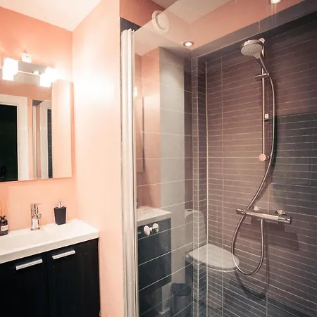 Διαμέρισμα Spacious With Amazing Loft