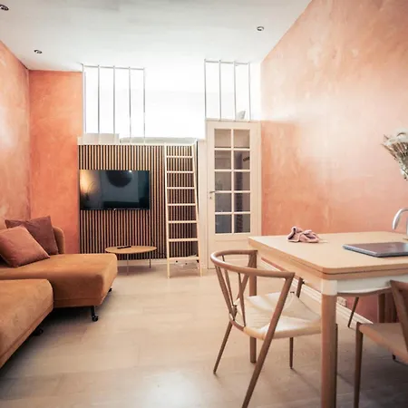 Spacious With Amazing Loft Copenhagen