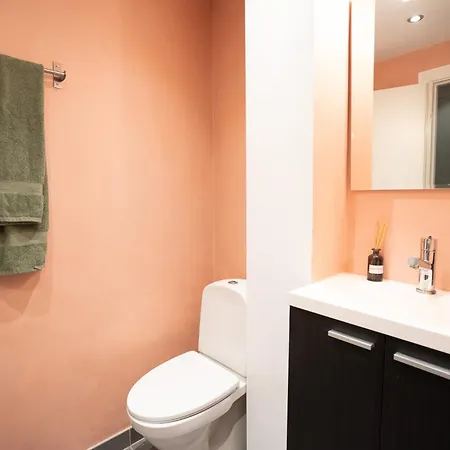 Spacious With Amazing Loft Apartment