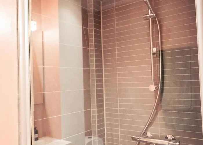 Spacious With Amazing Loft * København