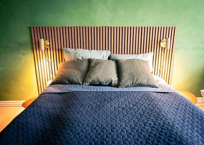 Spacious With Amazing Loft Lejlighed