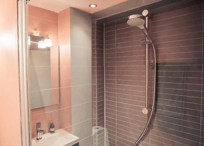 Spacious With Amazing Loft *