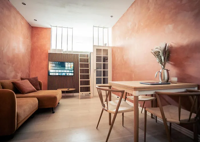 Lejlighed Spacious With Amazing Loft *