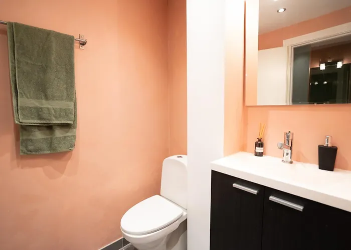 Spacious With Amazing Loft Lejlighed