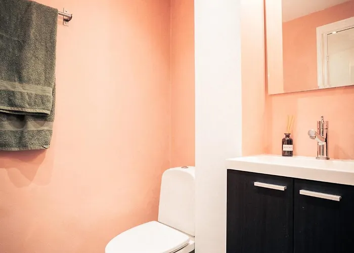 Spacious With Amazing Loft Lejlighed